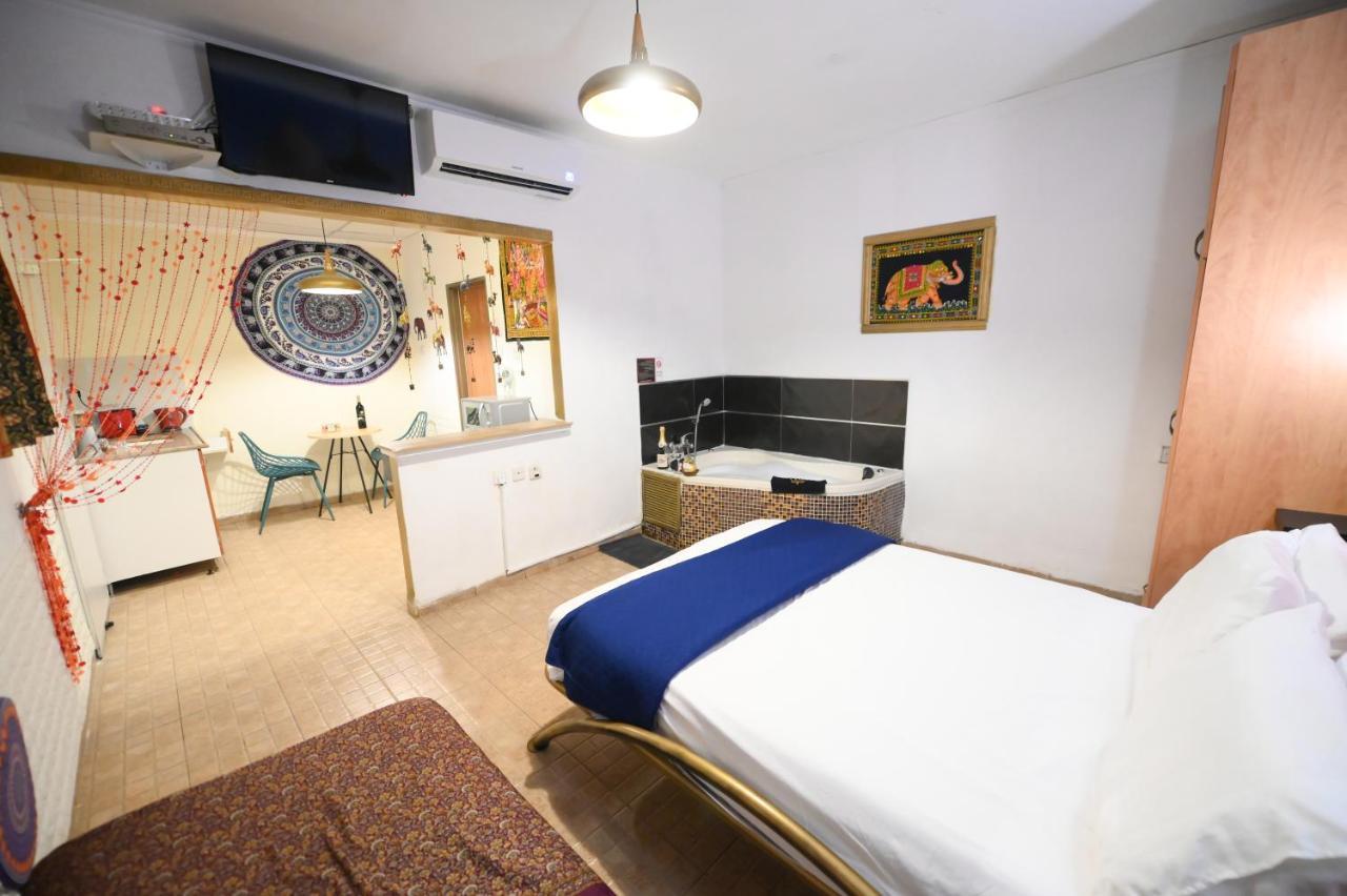 Magical In The Galilee Motel Qiryat Shemona Exterior foto